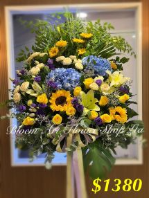 Mixed Flower Arrangement - Deluxe CODE 22760